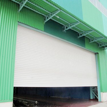 Puerta Enrollable Blanca Esmaltada