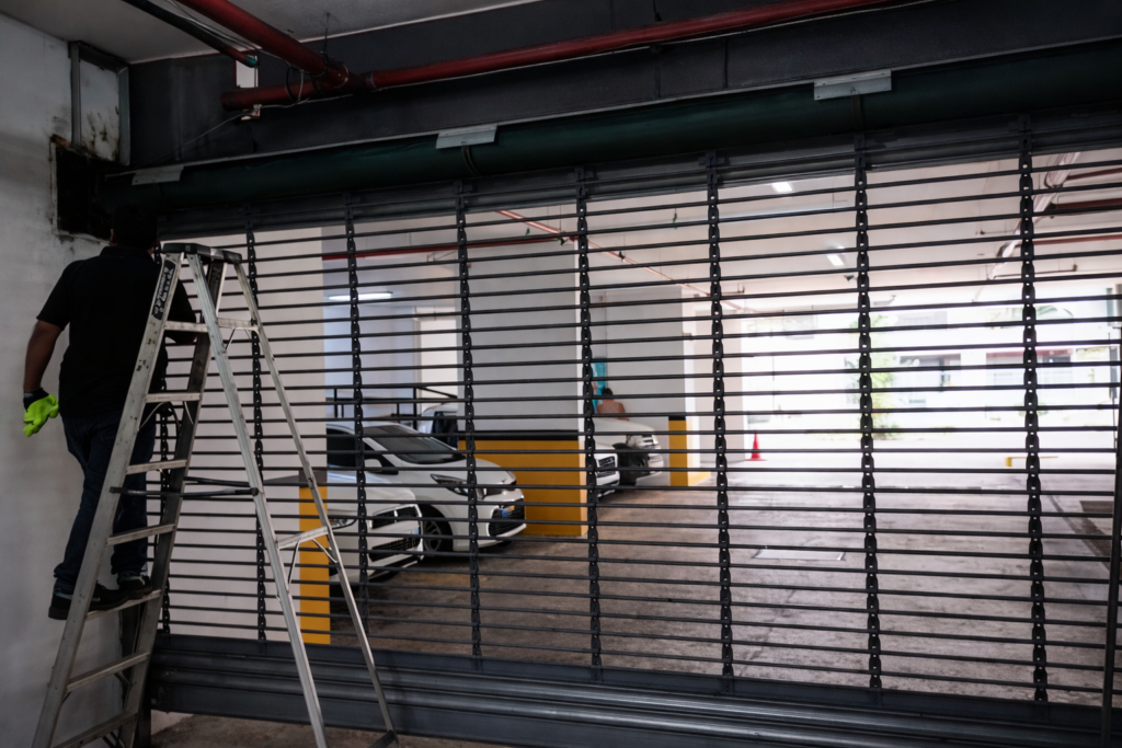 Puerta Enrollable Microtubing